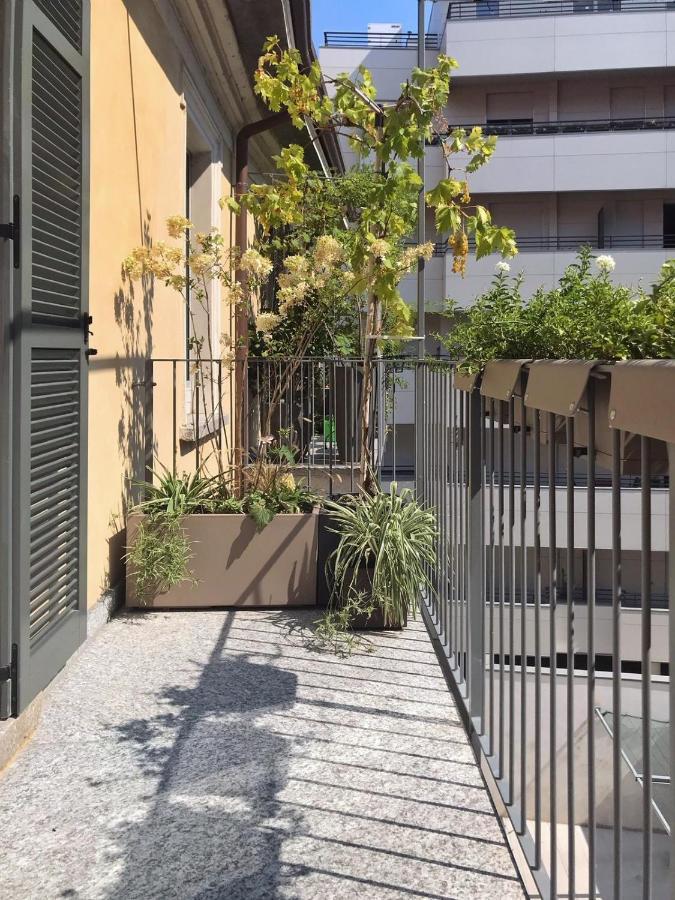 Emily Apartment Como Exterior photo